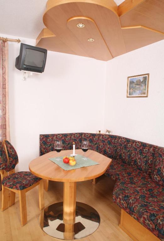 Liesing Gaestehaus Ortner חדר תמונה